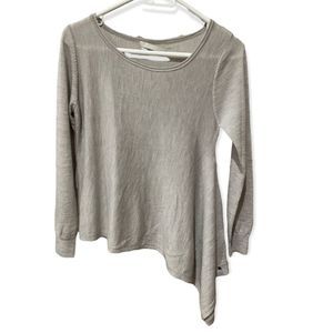 One grey day size Small